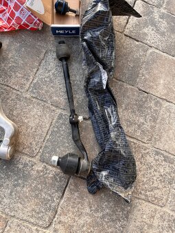 Ramena bmw e90/e91 - 4