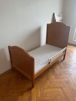 Masivní postýlka Mamas&Papas - 4