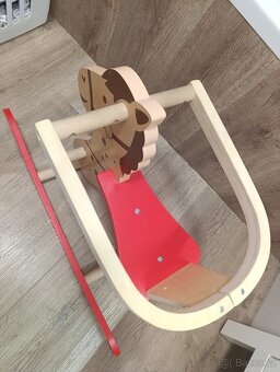 Dřevěný houpací kůň - 4