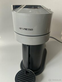Kávovar Nespresso Vertuo šedý - 4