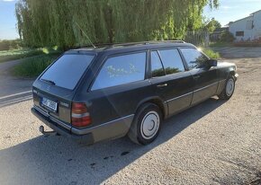 PRODÁNO Mercedes Benz W124 300TD automat - pohřební - 4