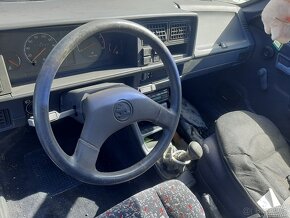 Škoda Forman Solitaire - 4