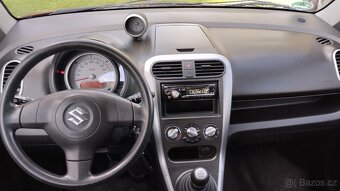 Suzuki Splash - 4