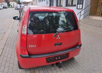 Mitsubishi Colt 1,1 MPI benzín manuál 55 kw - 4