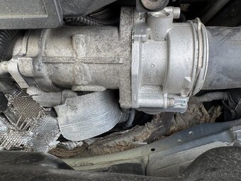 MOTOR BLS 1,9 TDI 77 KW KOMPLETNÍ - 4