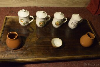 Porcelánové hrnky s víčky + kalabasy na maté (sada) - 4