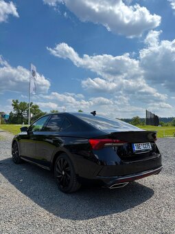 Skoda Octavia 4. rok 2020 - 4