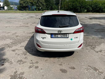 Hyundai I30 kombi 1,6GDI - 4