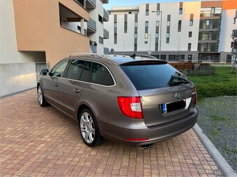 Prodám ŠKODA SUPERB COMBI 2.0 TDI, 125KW, DSG. - 4