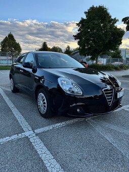 Prodám Alfa Romeo Giulietta 1.4 T benzin 2012 - 4