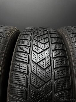 Sada pneu Pirelli 215/65/17 99H - 4