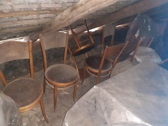 Starožitný nábytek - 4