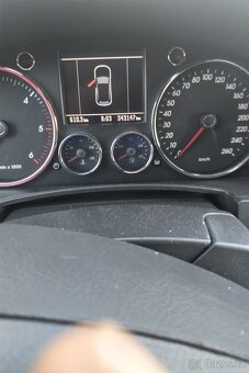 Touareg 2,5 2004 - 4