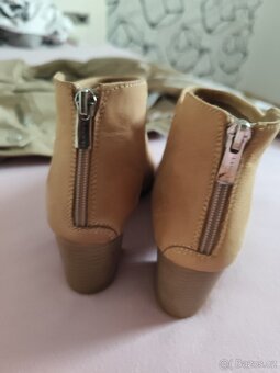 Kotníkové boty vel.38 - 4