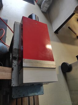 Strojní svěrák, čelisti 200 mm. - 4