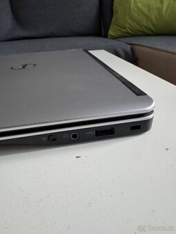 Notebook Dell Latitude E7440 - i5 na náhradní díly - 4