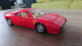 Ferrari GTO - 1:18 Bburago - 4