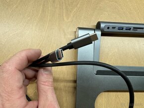 USB-C/TB i-tec dokovací stanice / HUB pro notebook - 4