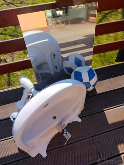Umyvadlo s baterií, zrcadlo a lampička nad zrcadlo - sada - 4