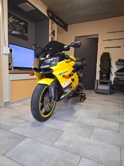 Kawasaki ninja zx9r - 4