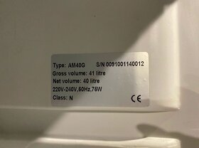 Malá lednička (minibar) AM40G - 4