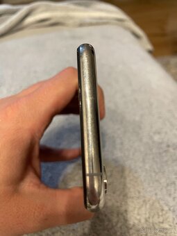 iPhone XS 64GB Štříbrný - 4