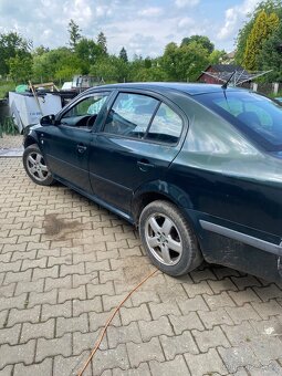 Škoda octavia díly - 4