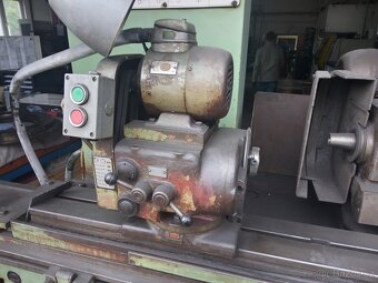 Bruska na kulato TOS 2UD-750 - 4