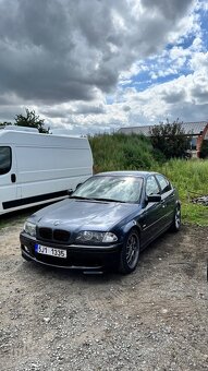 Bmw e46 330i - 4