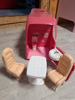 Barbie karavan - 4
