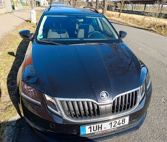Škoda Octavia combi Drive 2.0 TDI Webasto Dsg - 4