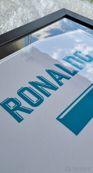 Zarámovaný dres Realu Madrid s podpisem Cristiana Ronalda #C - 4