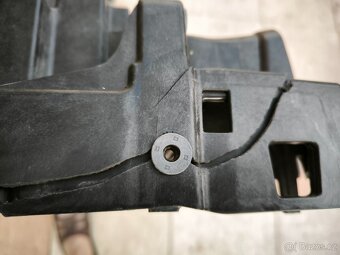 VW TIGUAN II - chladičová stěna - 4