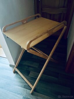 Přebalovací pult - skládací - 4