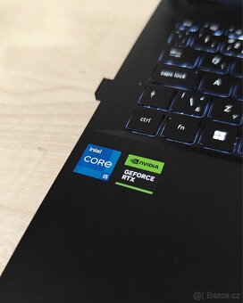 Herní notebook Acer Nitro V 15 (ANV15-51-55LR) - 4