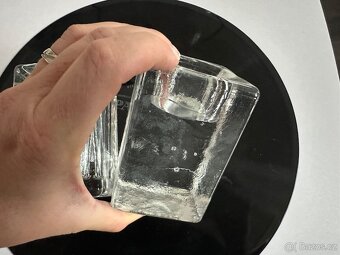 Svícen a váza ledové sklo. - 4