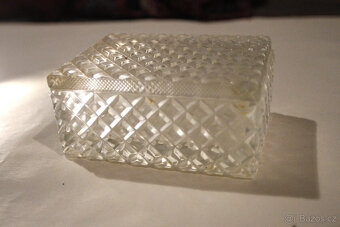 Skleněná dóza - 4