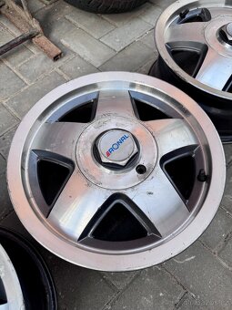 Alu Ronal r14, 4x100, na Škoda Favorit, Forman - 4