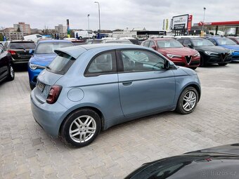 FIAT 500E sada kol s pneu - 4