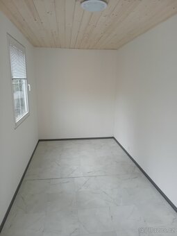 Prodám obytnou buňku (chatka, kontejner, ) - 4