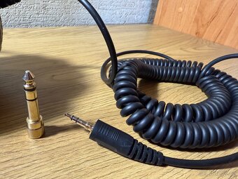 Beyerdymamic DT 770 PRO 250 ohm plus schiit zosilnovac - 4