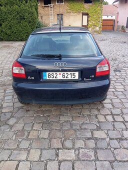 Audi A3 1.6i - 4