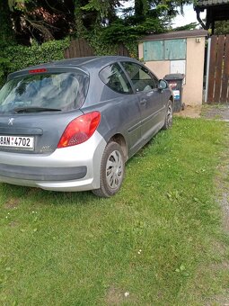 peugeot 207 1.4 benzín - 4