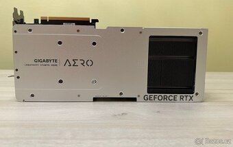 GIGABYTE GeForce RTX 4080 Aero OC - 4