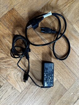 Lenovo adapter 45W - 4