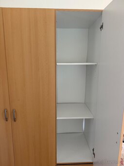 Šatní skříň - 4