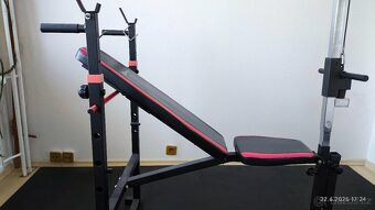 Lavice na bench press - 4