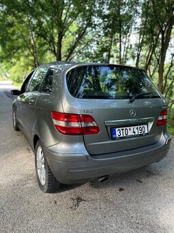 Mercedes B180 - 4