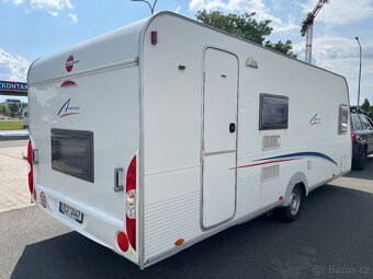 Karavan Bürstner Averso TK 550-Mover, palandy, předstan - 4