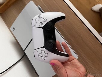 PlayStation 5 - 4